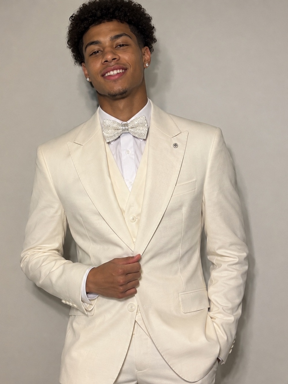 Men’s Cream Ivory 3-Piece Tuxedo Suit Size 40 Wedding Prom Formal